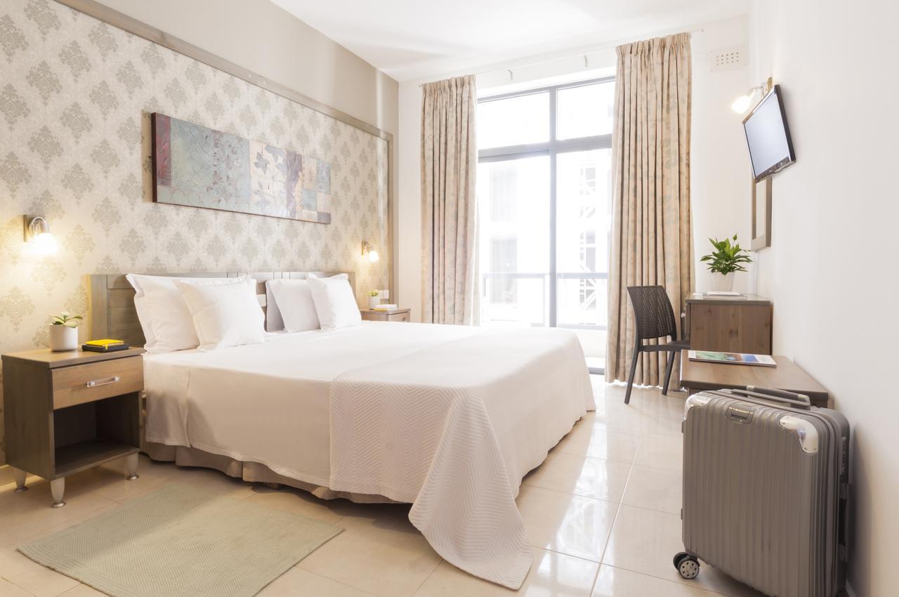 Rooms By Alexandra Hotel Saint Julian's Ngoại thất bức ảnh